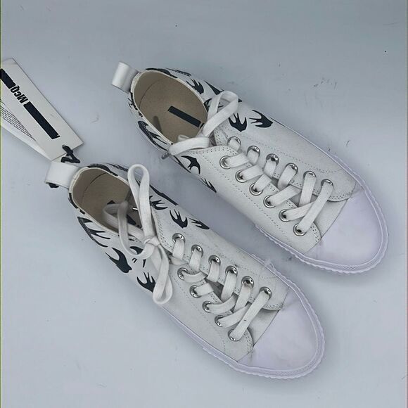 NWT McQ White Swallow Swarm Trainer Size 38 Unisex - Picture 3 of 13